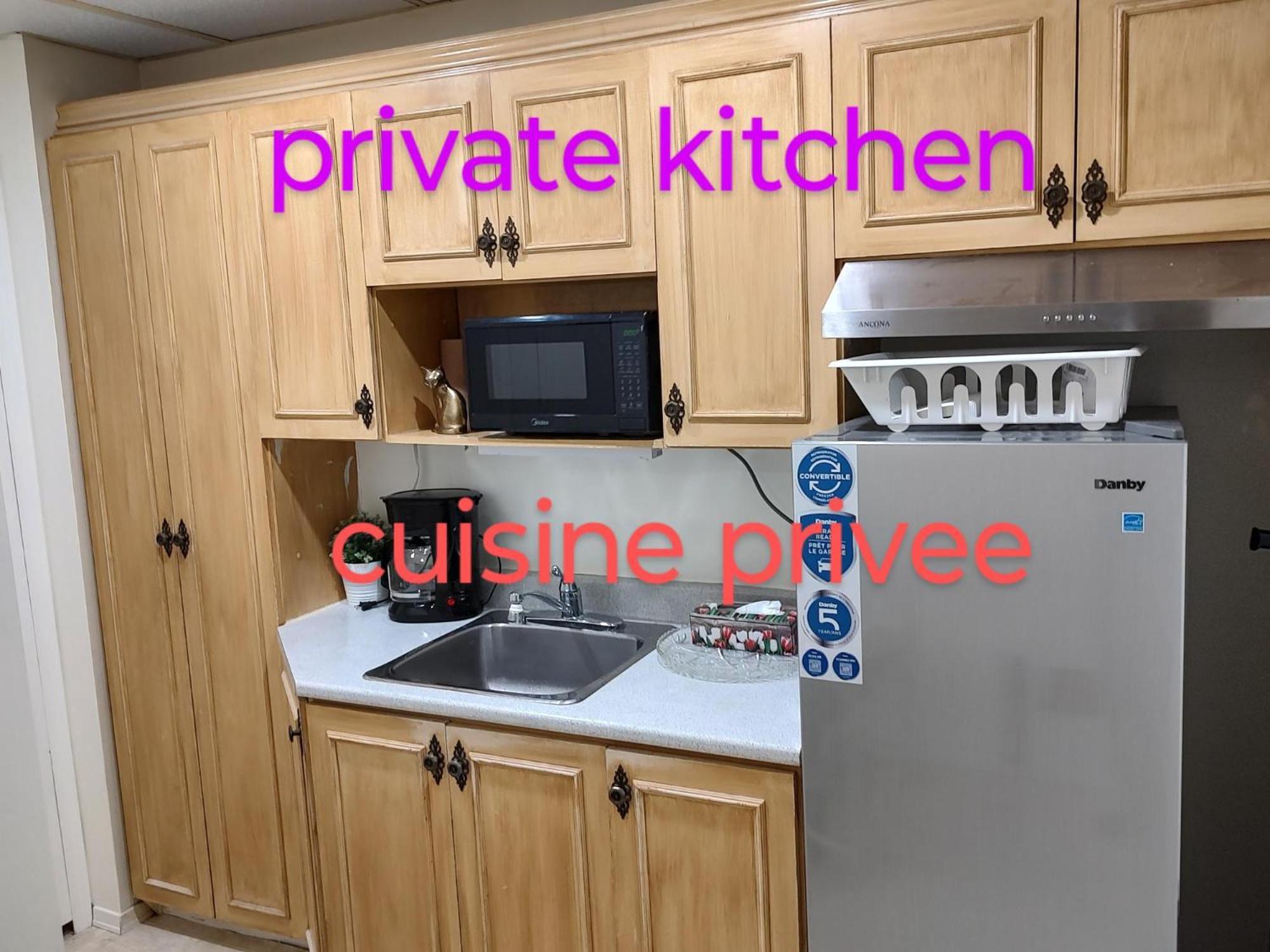 Welcome To Airbnb سان جان سور ريشليو الغرفة الصورة